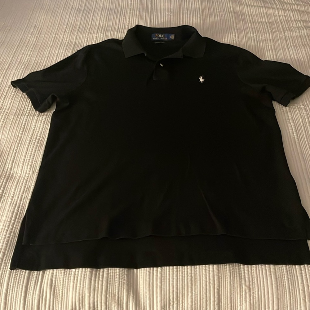 Men’s Polo RL shirt.